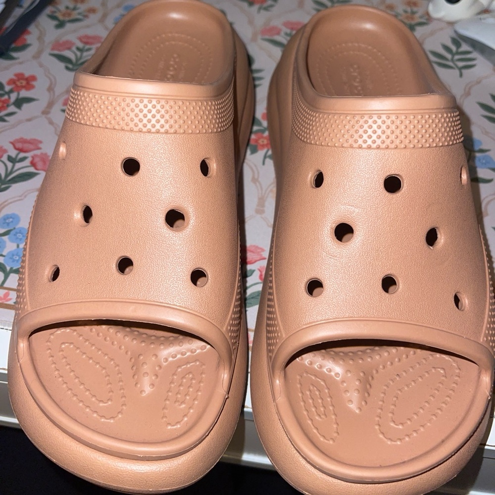 Crocs Crush Slides NWOT SIZE W 10